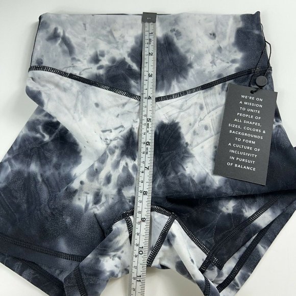 Balance Athletica Women’s The Cloud Short Logo Avalanche Tie Dye Size XXS New - Picture 9 of 12